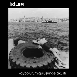 Kaybolurum Gülüşünde Akustik