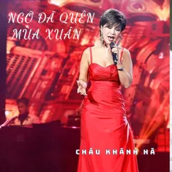 Nửa vầng trăng cô đơn