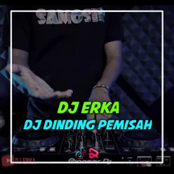 DJ Dinding Pemisah Fullbass