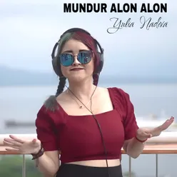 Mundur Alon Alon