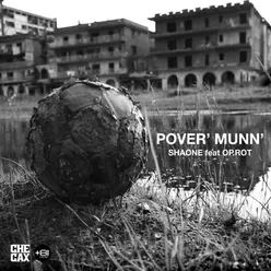 Pover' Munn'