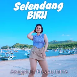 Selendang Biru