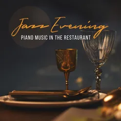 Romantic Dinner with Gentle Piano Sounds