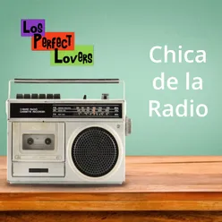 Chica De La Radio