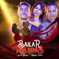 Bailar Pegados