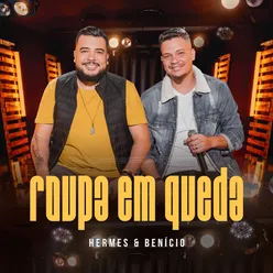 Roupa Em Queda