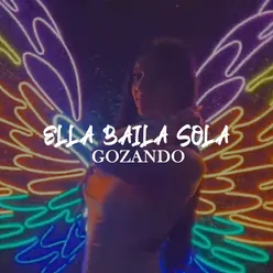 Ella Baila sola