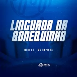 Linguada na bonequinha