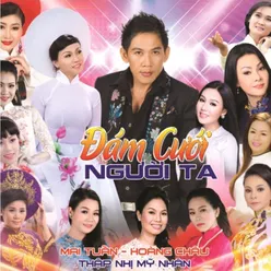 Hãy Quên Anh/Trộm Nhìn Nhau