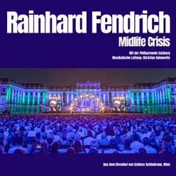 Midlife Crisis Live / Symphonisch in Schönbrunn