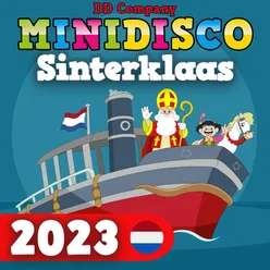 Zie Ginds Komt De Stoomboot