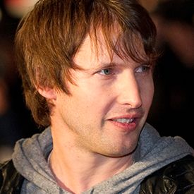 Play James Blunt An Artist Showcase Songs Online For Free Or Download Mp3 Wynk